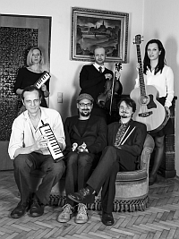 Richard Kapp & The Gowns