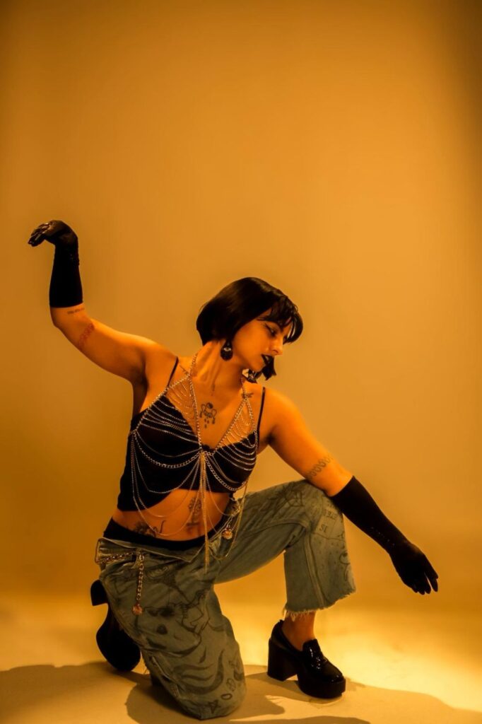 Bild dr Sängerin Alexa Lopez