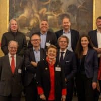 BILD - Hochkarätig besetztes Podium beim Symposium "Die Energie des Musikmäzenatentums".