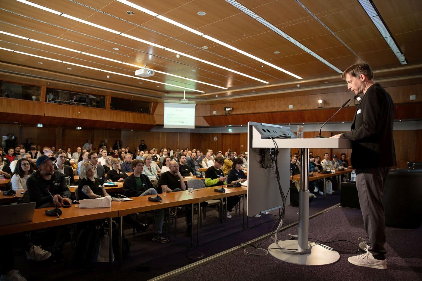 Bild Bzzzz Zukunft Musikstandort Österreich Keynote