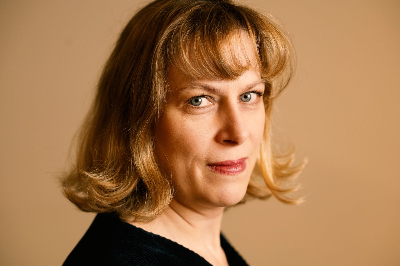 Porträtbild Caroline Bonin