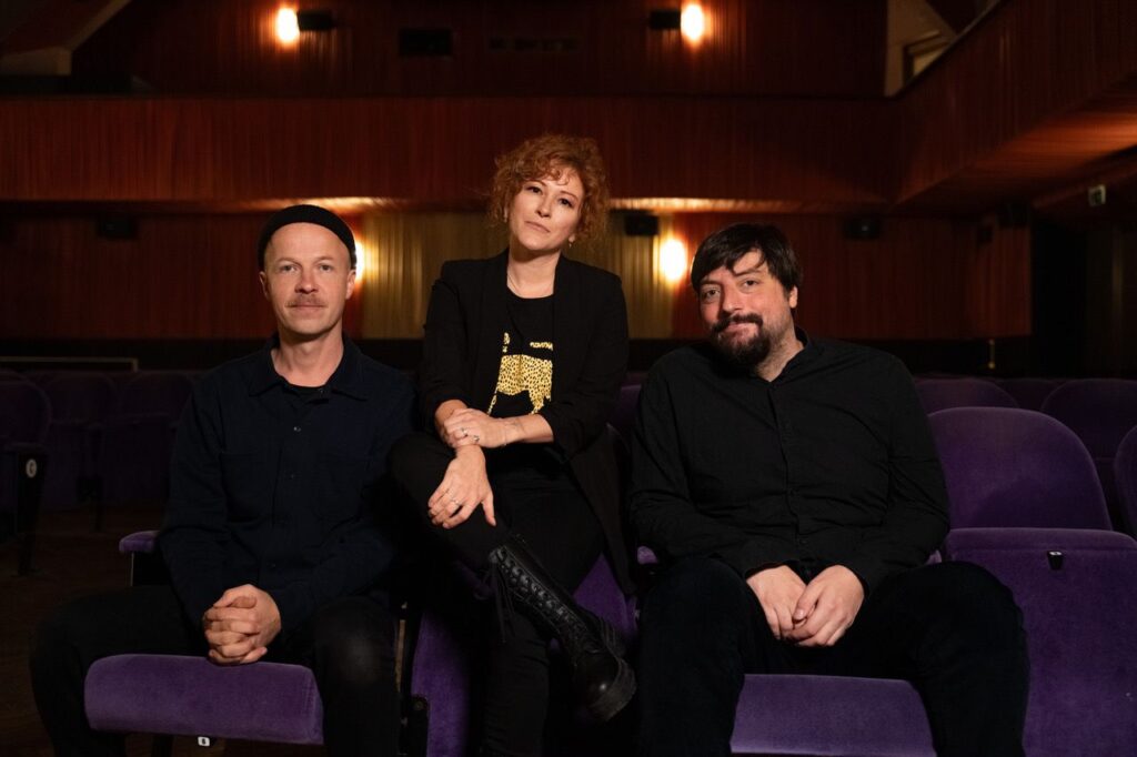 Bild des Open Jazz Kuratorinnen Teams: Thomas Mauerhofer, Marina Zettl, Niki Dolp (c) Pressefoto