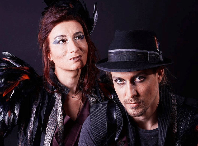 Bild (c) Fat Feathers