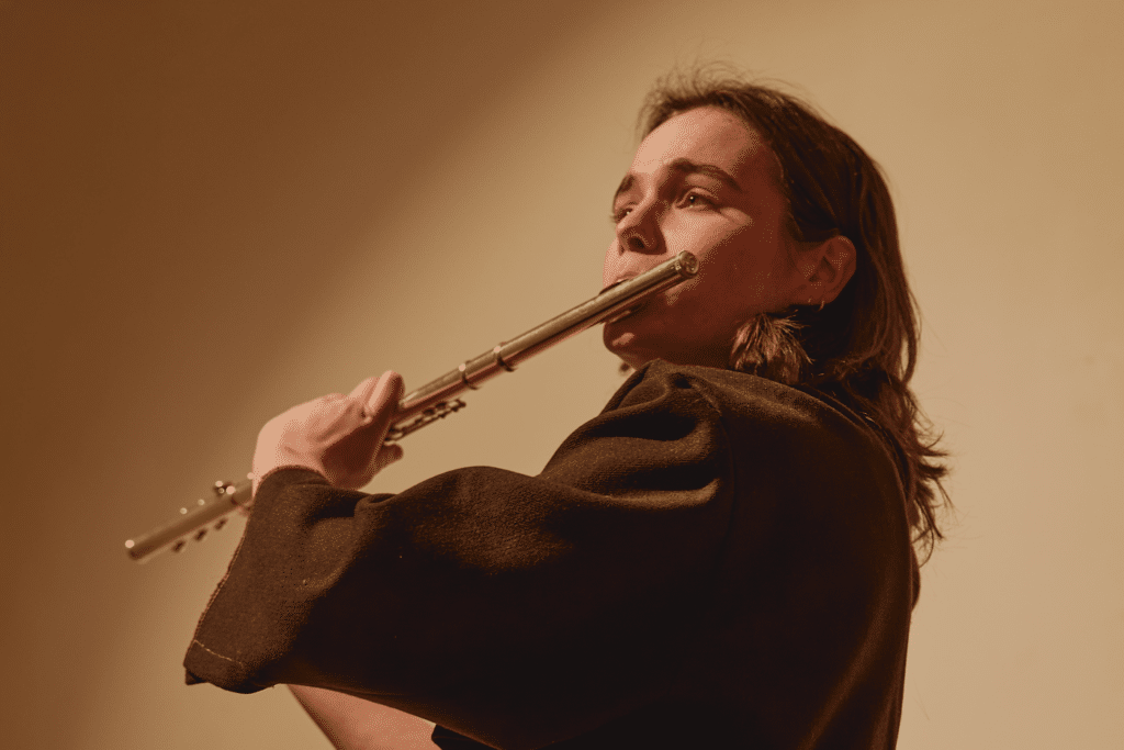 Bild der Musikerin Juli Deak