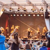 Bild eines Auftritt von Yasmo & die Klangkantine beim Kultursommer 2023