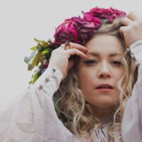 Bild der Muskerin und Liedermacherin Lylit