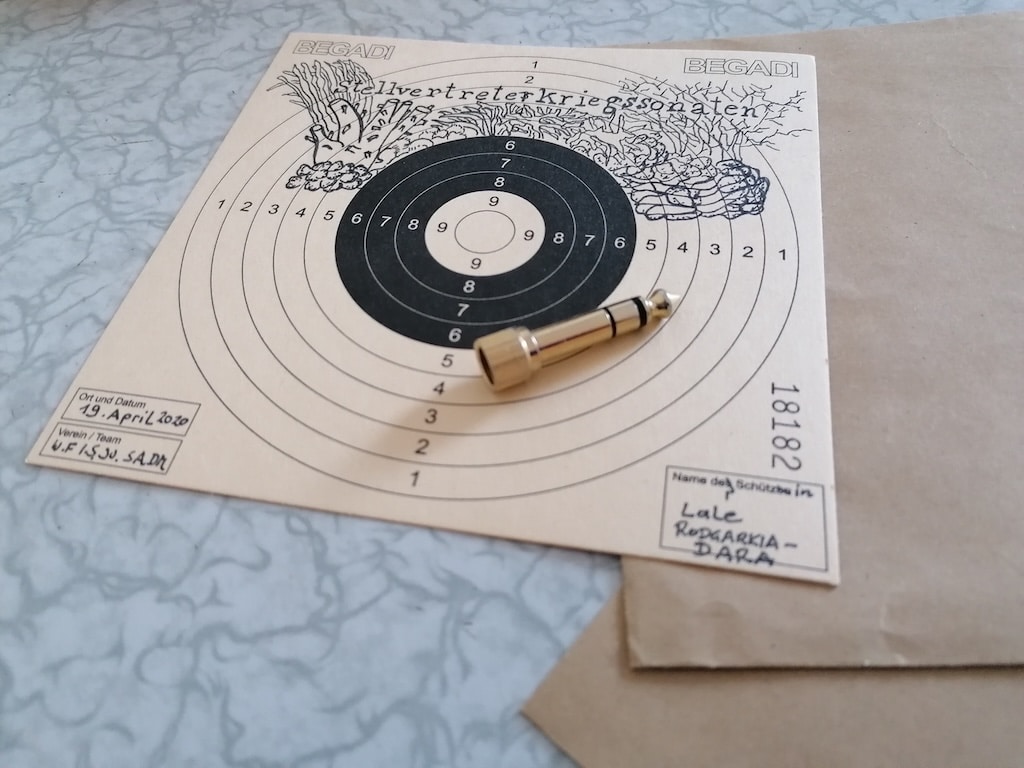 Stellvertreterkriegssonaten - Proxy war sonatas (19. April 2020, Kunstradio Ö1, Austrian Broadcasting Cooperation, Pre-Production: 51 min. 33 sec., http://stream.mur.at:8000/kunstradio/mp3/2020A/19_04_20.mp)
Text, Musik und Produktion: Lale Rodgarkia-Dara