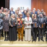 Bild Landeshauptfrau Johanna Mikl-Leitner im Kreis der Preisträgerinnen und Preisträger der 62. Kulturpreise des Landes Niederösterreich (c) NLK Pfeffer