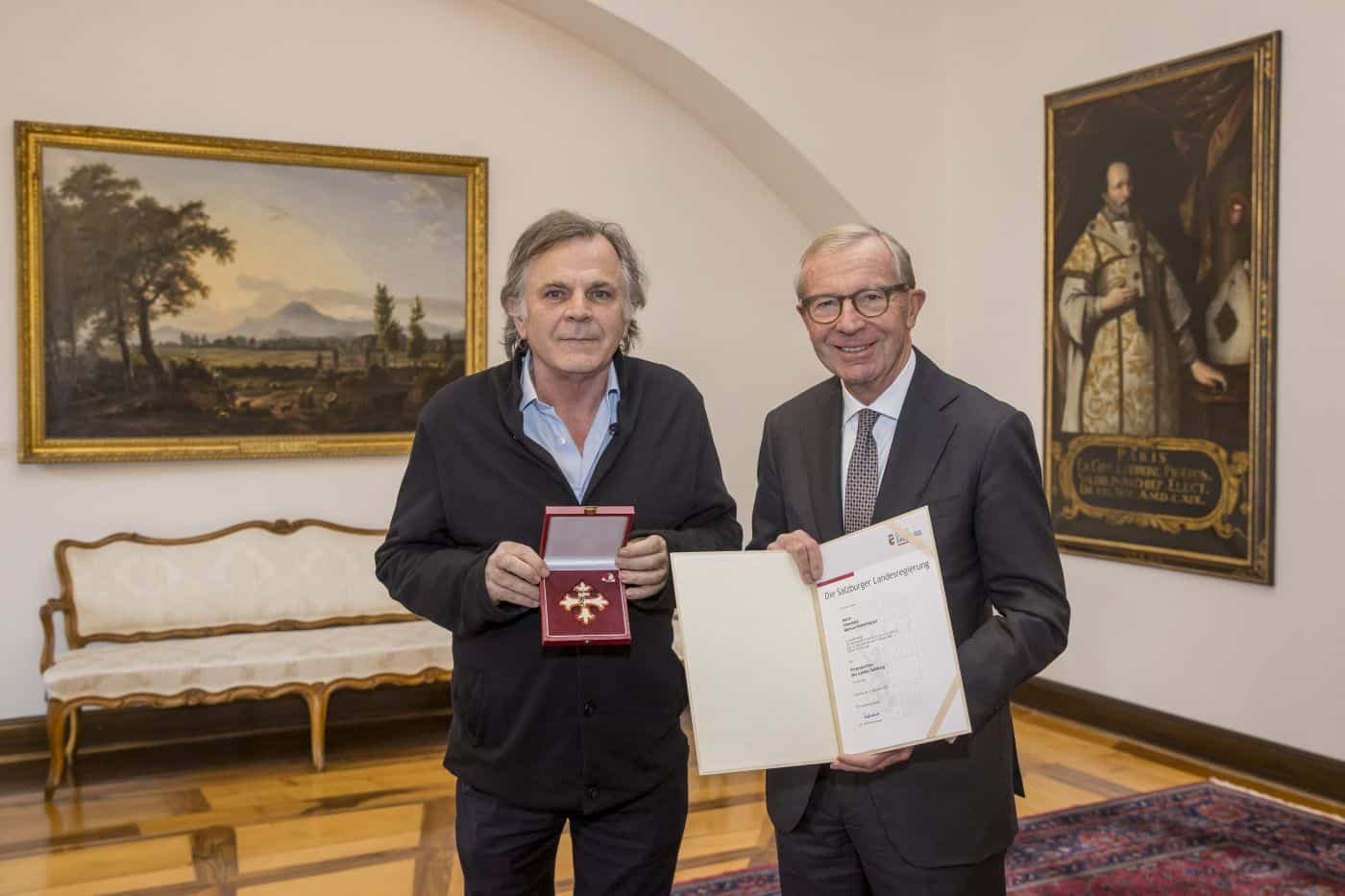 Bild Markus Hinterhäuser und Landeshauptmann Wilfried Haslauer