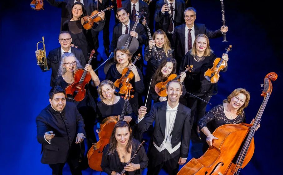 Bild des Orchesters der Buehne Baden
