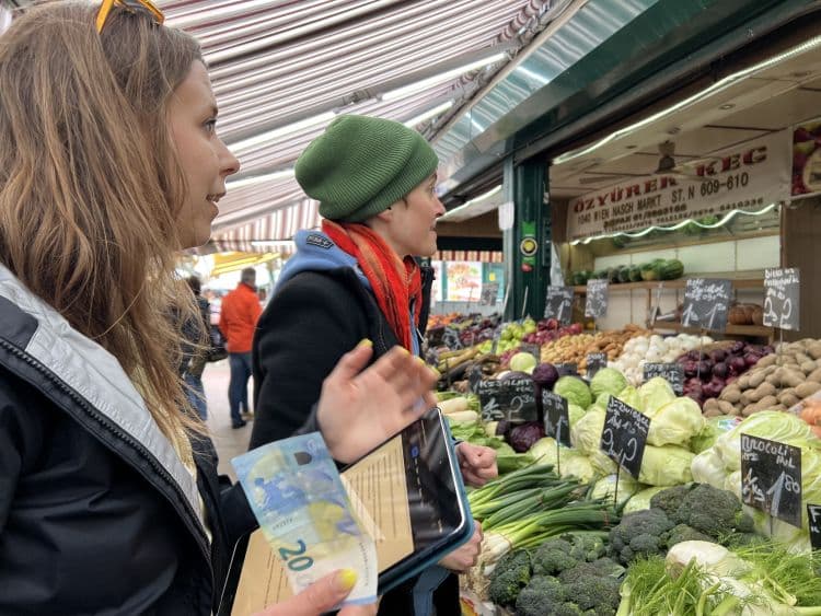 Bild Raina Douris & Susanna Gartmayer