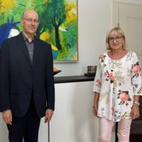 Thomas Larcher und Beate Palfrader (c) Land Tirol/Huldschiner