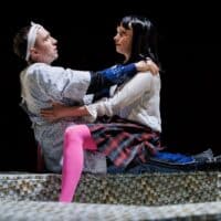 Szenenbild mit Tino Hillebrand und Raphaela Moest