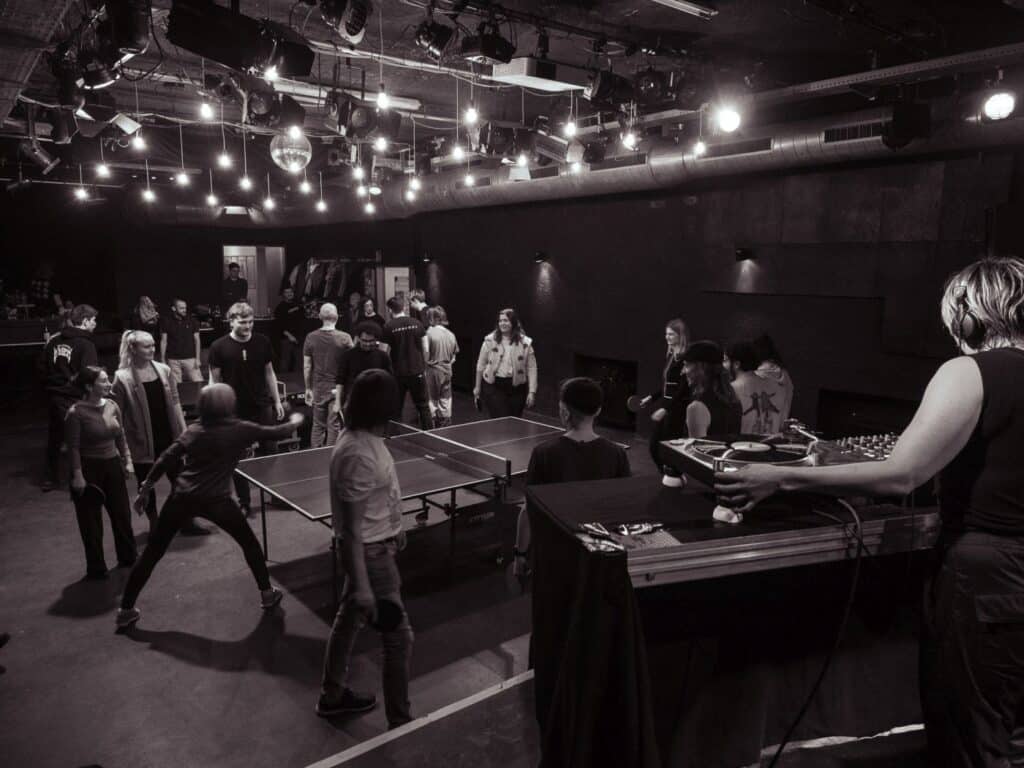 Bild der Veranstaltung Turn table Tennis