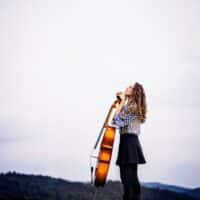 Bild der Musikerin Sophie Abraham